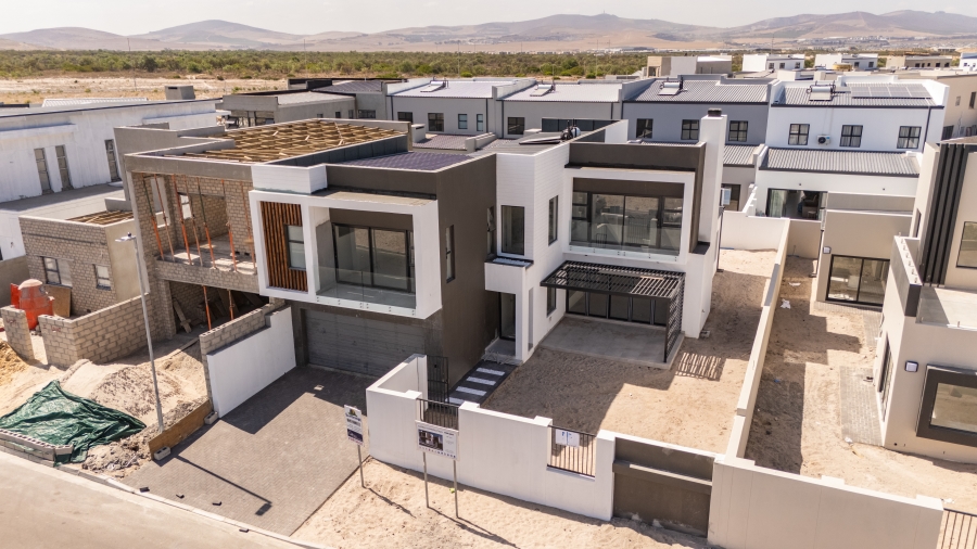 4 Bedroom Property for Sale in Sandown Western Cape